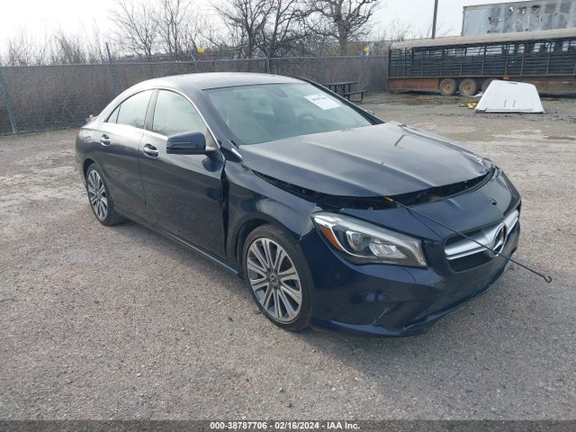 Mercedes-Benz CLA 250 2018 WDDSJ4EB4JN637135 Image 1
