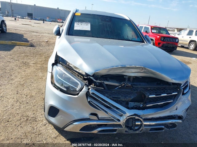 W1N0G8DB3NG097790 Mercedes-Benz Glc 300 Suv