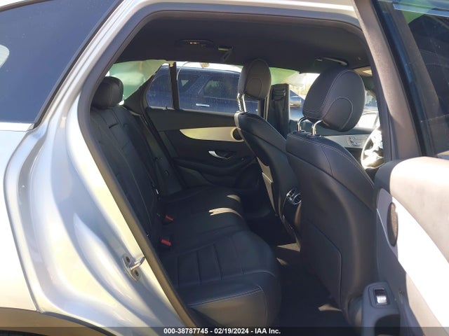 W1N0G8DB3NG097790 Mercedes-Benz Glc 300 Suv