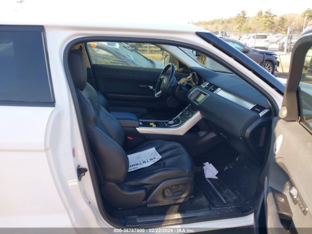 SALVP1BG0FH010788 Land Rover Range Rover Evoque Pure Plus