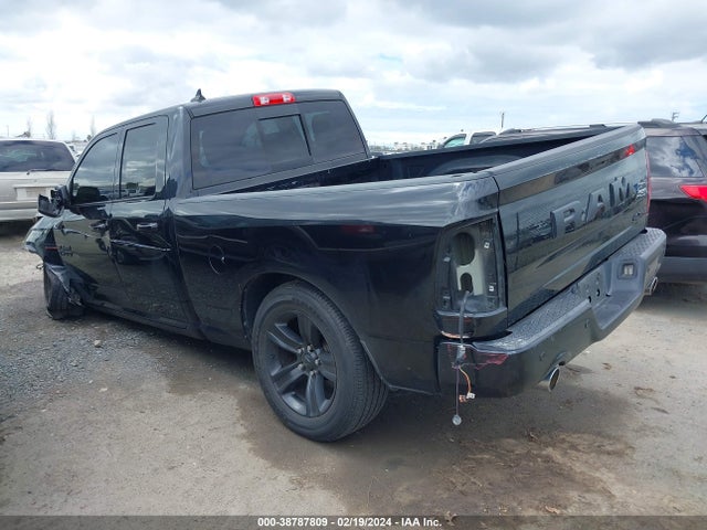 RAM 1500 Night Quad Cab 4x4 6'4 Box 2017 1C6RR7HT2HS811990 Image 3