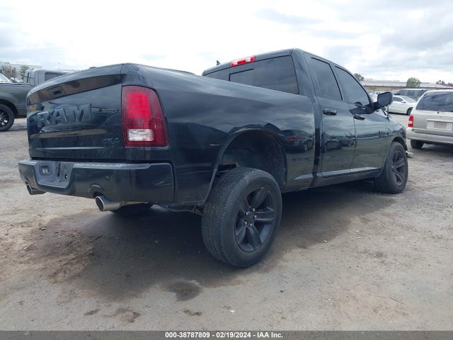 RAM 1500 Night Quad Cab 4x4 6'4 Box 2017 1C6RR7HT2HS811990 Image 4