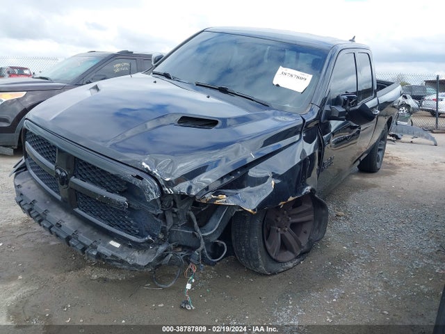 RAM 1500 Night Quad Cab 4x4 6'4 Box 2017 1C6RR7HT2HS811990 Image 6