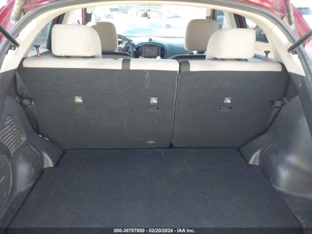 JN8AF5MR7ET352043 Nissan Juke Sv