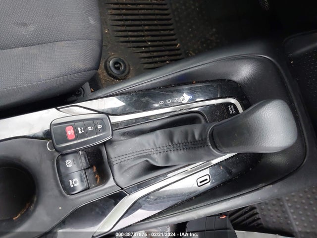 Toyota Corolla Hybrid Le 2022 JTDEAMDE8N3011026 Image 11