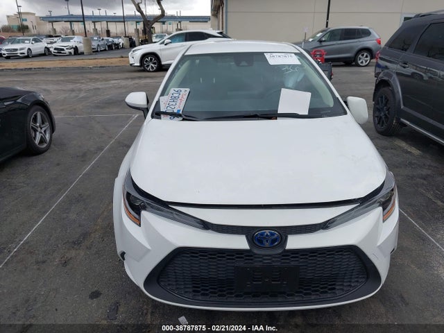 Toyota Corolla Hybrid Le 2022 JTDEAMDE8N3011026 Image 12