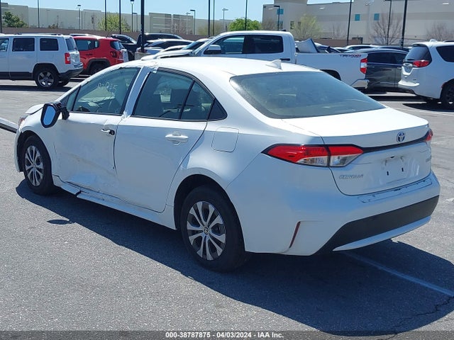 Toyota Corolla Hybrid Le 2022 JTDEAMDE8N3011026 Image 3