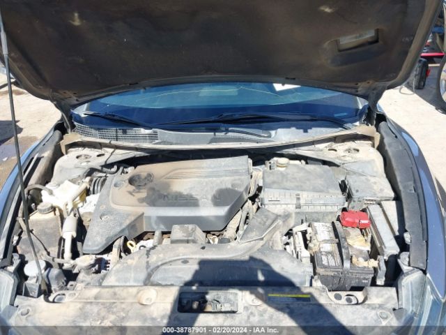 1N4AL3AP2HN308994 Nissan Altima 2.5 Sr
