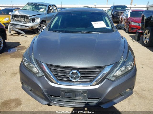 1N4AL3AP2HN308994 Nissan Altima 2.5 Sr