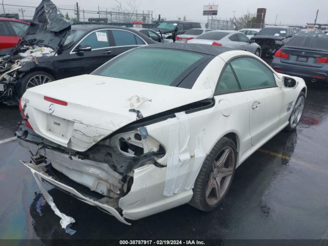2011 MERCEDES-BENZ SL 550 WDBSK7BA2BF162213 Photo 3