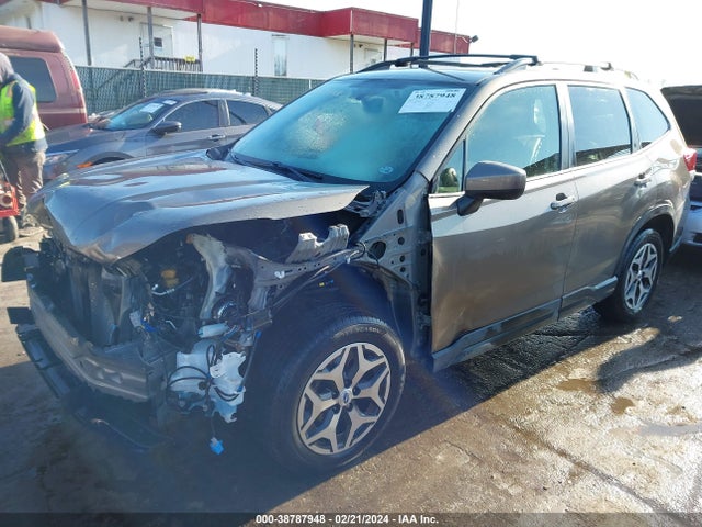 Subaru Forester Premium 2020 JF2SKAJC8LH518964 Image 2