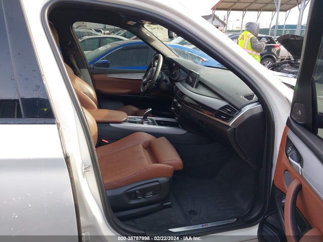 BMW X5 Xdrive35i 2017 5UXKR0C37H0V70138 Image 5