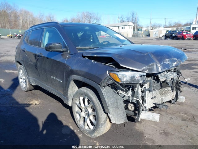 Jeep Compass Latitude Lux 4x4 2022 3C4NJDFB7NT129964 Image 1
