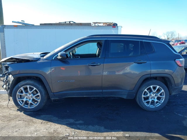 Jeep Compass Latitude Lux 4x4 2022 3C4NJDFB7NT129964 Image 14