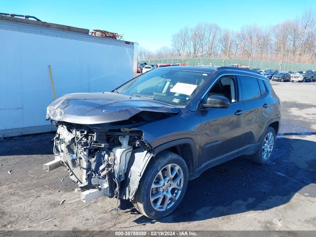 Jeep Compass Latitude Lux 4x4 2022 3C4NJDFB7NT129964 Image 2