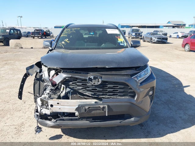 Toyota Rav4 Xle 2020 2T3W1RFV0LC047903 Image 12