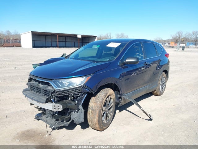 Honda CR-V LX 2019 2HKRW5H33KH408113 Image 2