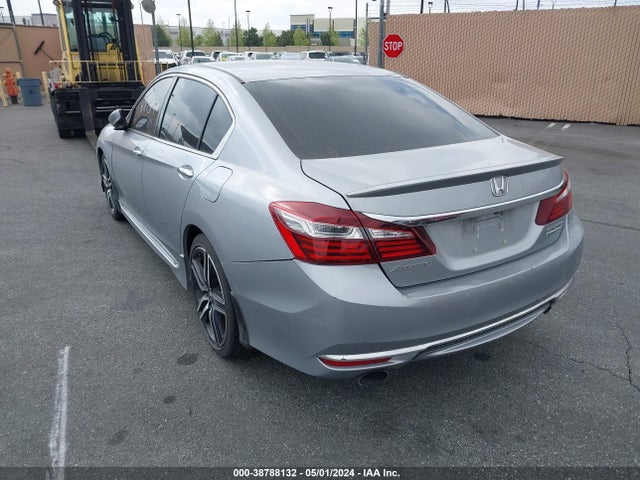 1HGCR2F1XHA121513 Honda Accord Sport Se