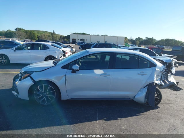 Toyota COROLLA SE 2022 JTDS4MCE8N3511019 Image 14