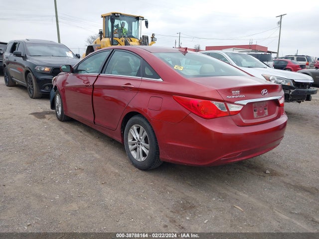 38788164 :رقم المزاد ، 5NPEB4ACXDH800023 vin ، 2013 Hyundai Sonata Gls مزاد بيع