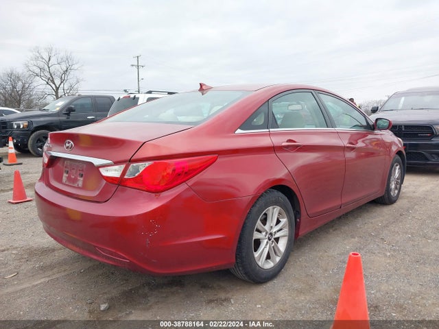 38788164 :رقم المزاد ، 5NPEB4ACXDH800023 vin ، 2013 Hyundai Sonata Gls مزاد بيع