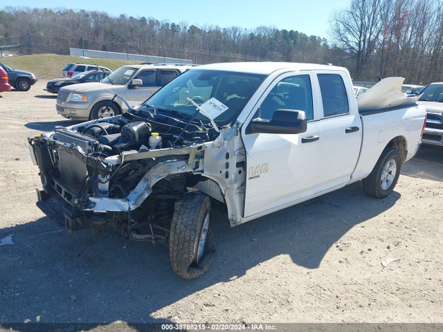 1C6RR7FG4LS129921 RAM 1500 Classic Tradesman Quad Cab 4x4 6'4 Box