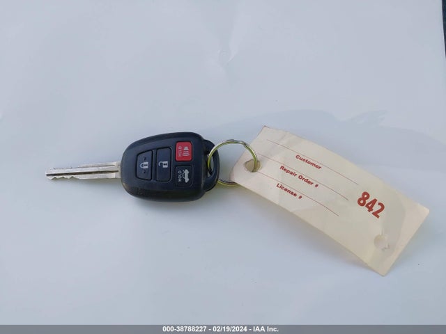 Toyota Corolla Le Eco 2015 5YFBPRHE0FP233576 Image 11