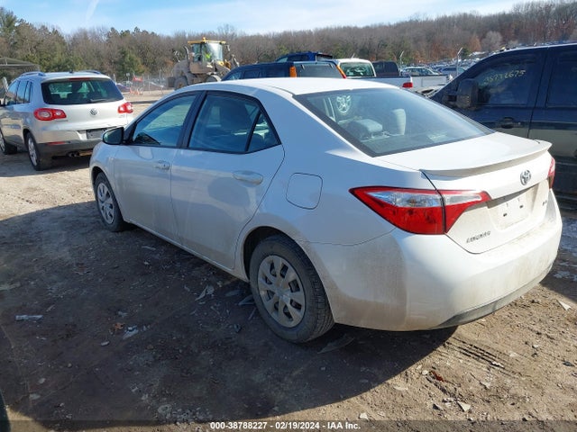Toyota Corolla Le Eco 2015 5YFBPRHE0FP233576 Image 3