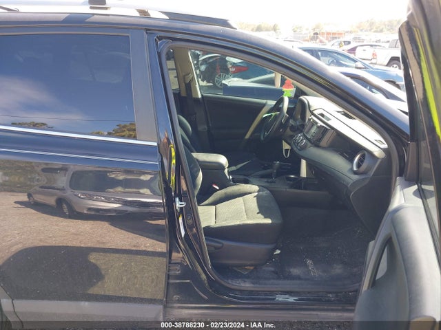 2017 TOYOTA RAV4 LE VIN: 2T3ZFREV9HW368456