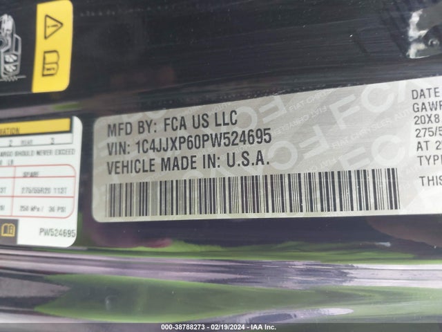 1C4JJXP60PW524695 Jeep Wrangler 4xe Sahara 4x4