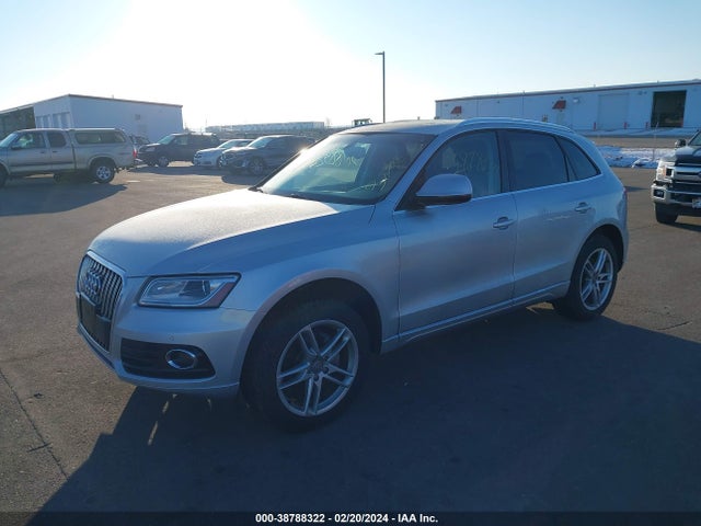 Audi Q5 2.0t Premium 2014 WA1LFAFP0EA001943 Image 2