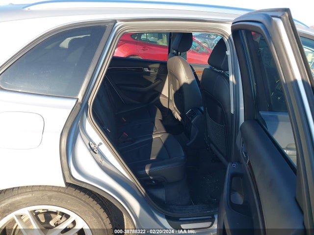 Audi Q5 2.0t Premium 2014 WA1LFAFP0EA001943 Image 8