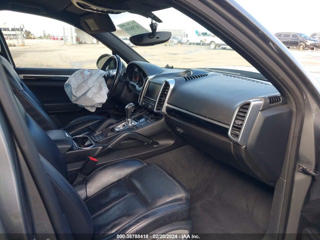 2014 PORSCHE CAYENNE HYBRID WP1AE2A20ELA51097 Photo 4