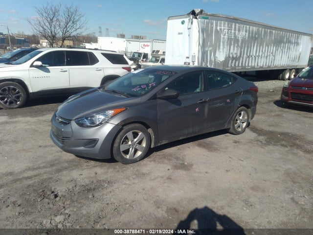 2013 HYUNDAI ELANTRA GLS VIN: 5NPDH4AE7DH365103