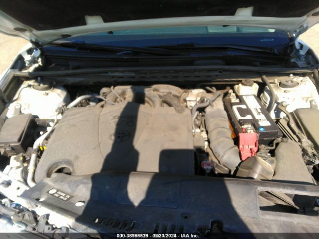4T1BZ1HK9JU004922 Toyota Camry Xle V6