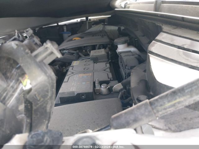 KNDJ23AU8N7835196 KIA SOUL LX
