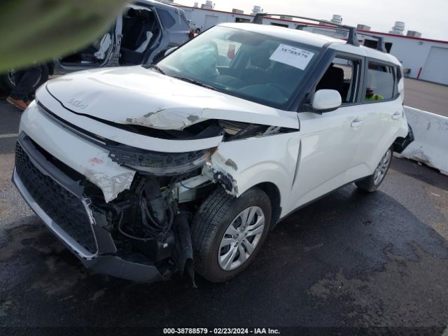 KNDJ23AU8N7835196 KIA SOUL LX