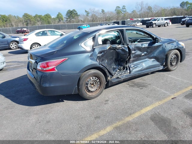 Nissan Altima 2.5 S 2015 1N4AL3AP3FN326465 Image 4