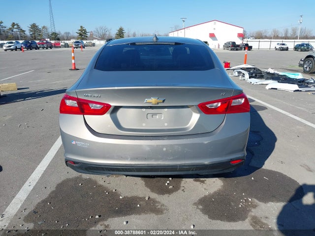 Chevrolet MALIBU LT 2018 1G1ZD5STXJF227901 Image 17