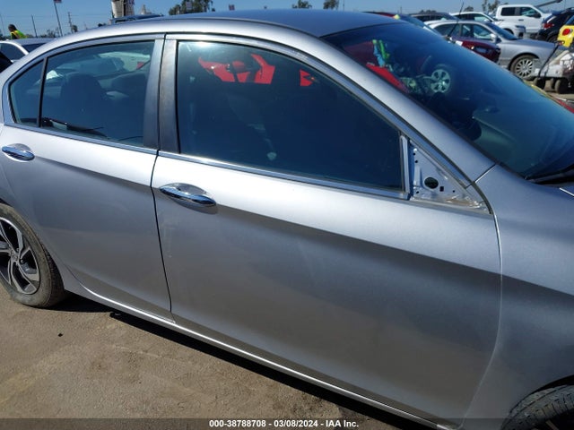 Honda ACCORD LX 2016 1HGCR2F32GA092301 Image 13