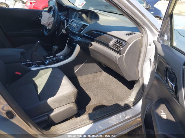Honda ACCORD LX 2016 1HGCR2F32GA092301 Image 5