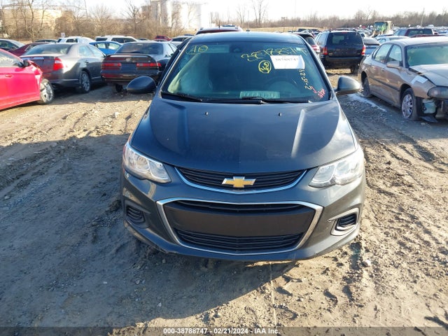 Chevrolet Sonic Lt Auto 2018 1G1JD5SH6J4104598 Image 12
