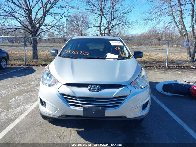 2012 Hyundai Tucson Gl მანქანა იყიდება აუქციონზე, vin: KM8JT3AB3CU392106, აუქციონის ნომერი: 38788772