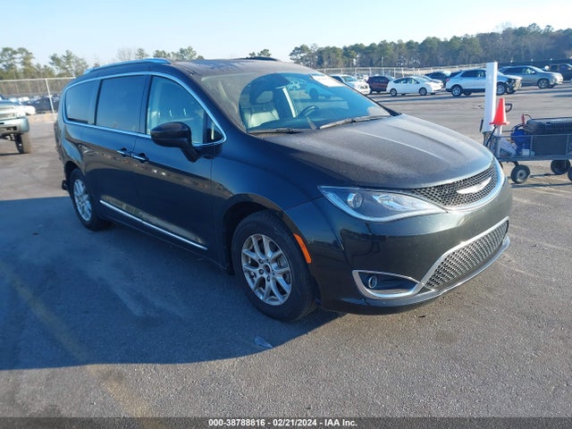Chrysler Pacifica Touring L 2020 2C4RC1BG2LR269366 Image 1