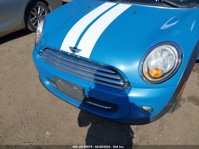 2014 MINI CONVERTIBLE WMWZN3C57ET569531 Photo 5