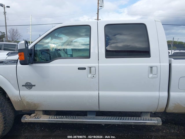 2011 FORD F-250 LARIAT VIN: 1FT7W2BT1BEA68166