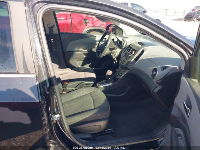 Chevrolet Sonic Lt Auto 2014 1G1JC6SB1E4125286 Image 5
