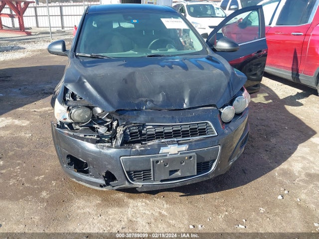 Chevrolet Sonic Lt Auto 2014 1G1JC6SB1E4125286 Image 6