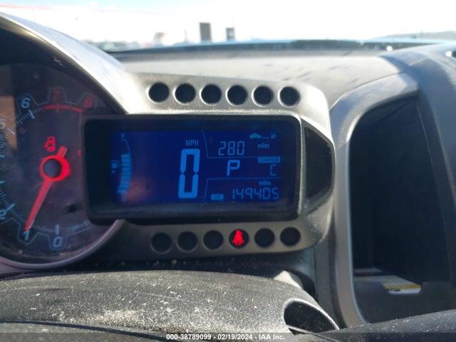 Chevrolet Sonic Lt Auto 2014 1G1JC6SB1E4125286 Image 7