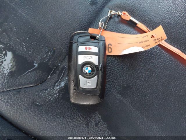 WBA8E1G54JNU89595 BMW 320i